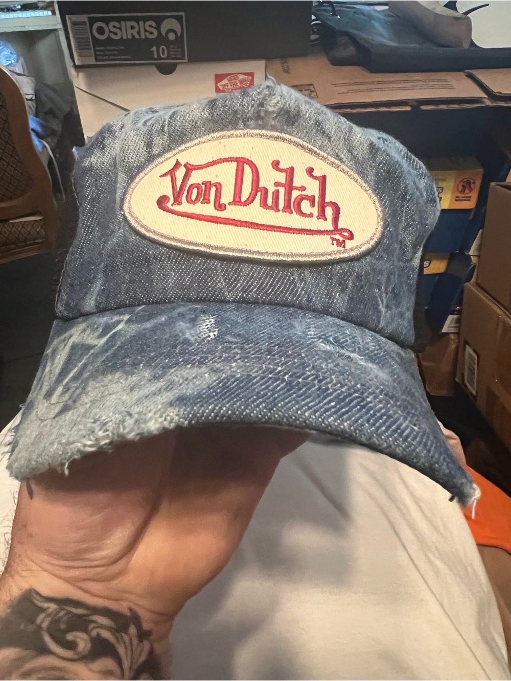 VINTAGE DISTRESSED FADED BLEACHED VON DUTCH ORIGINALS TRUCKER HAT